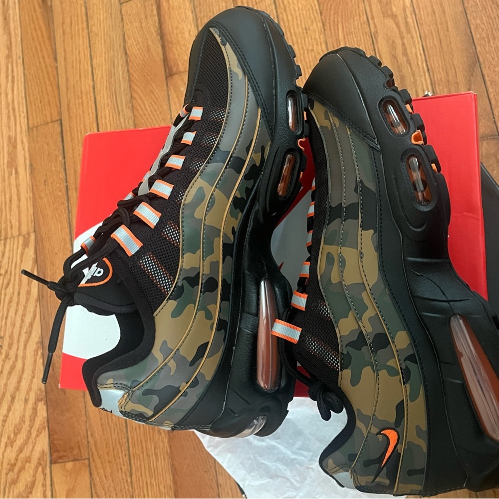 Nike Air Max 95 OG 'Orange Camo' - Picture 2 of 7